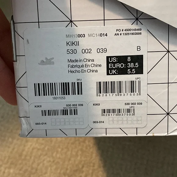 Call it spring sandals - Picture 5 of 10